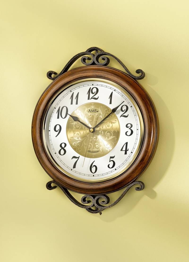 Wanduhr im Nostalgie-Design, Braun von BADER