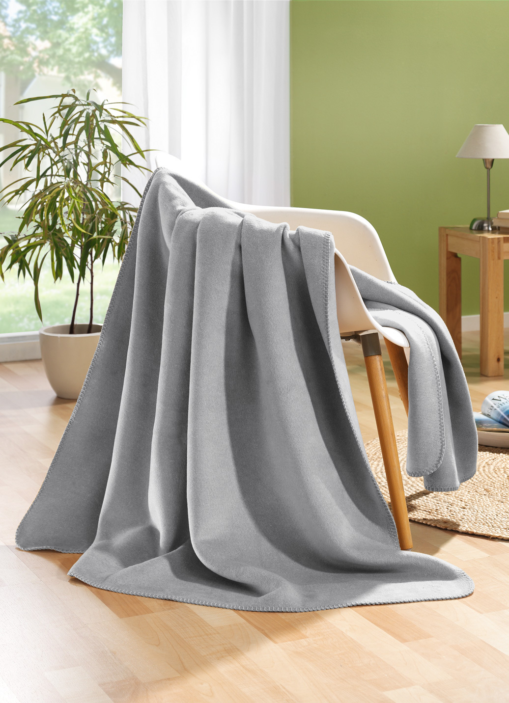 Wohndecke mit Festonstich-Einfassung, Grau von BADER