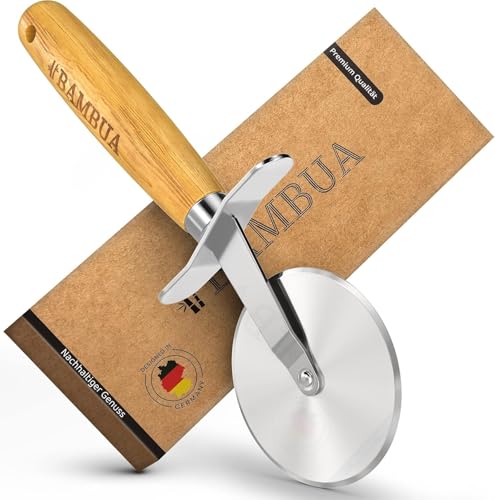 BAMBUA Pizzaschneider - [100% Plastikfrei] Pizzaroller mit edlem Bambusgriff - Hergestellt aus Moso-Bambus - Hochwertige Edelstahlklinge - Zum mühelosen Pizza schneiden - Premium Pizza Schneider von BAMBUA
