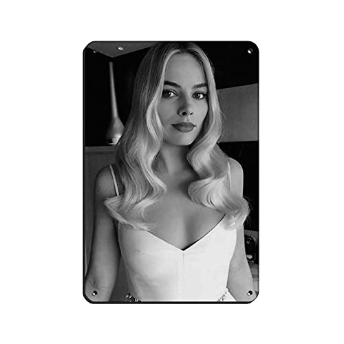 Margot Robbie Celebrity Schauspieler Art Aesthetics 5 Retro Blechschild Chic Art Retro Eisen Gemälde Bar Menschen Höhle Cafe Familie Garage Poster Wanddekoration 20 x 30 cm von BAOZHI