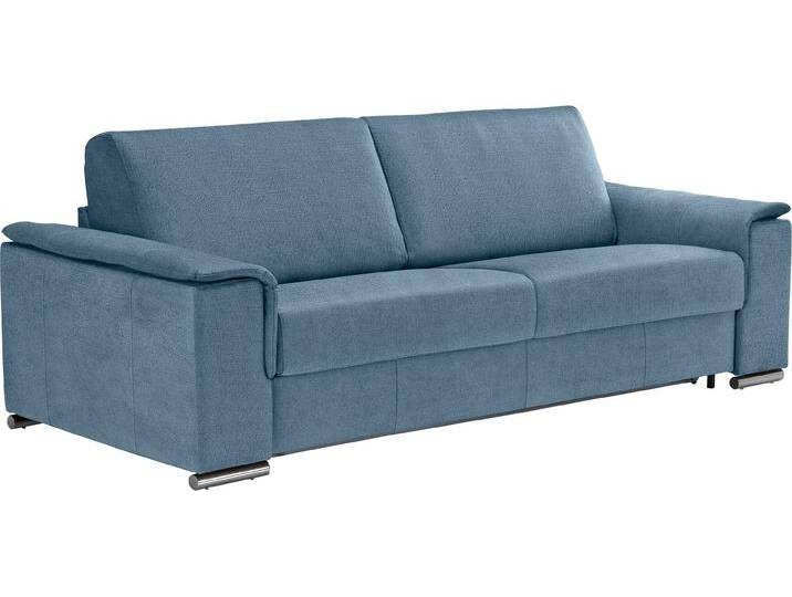 2,5-Sitzer EGOITALIANO Cecilia, modern und elegant mit erstklassigem Sitzkomfort , blau (hellblau), B:234cm H:85cm T:102cm, Luxus-Micofaser Lederoptik (100% Polyester) ist ein neues technisches Gewebe mit einem visuellen und taktilen Aspekt, der dem Nubuk sehr nahe kommt, mit innovativen Eigenschaften. Seine außerordentliche Weichheit kommt von einem exklusiven Produktionsprozess, der Unreinheiten und Unregelmäßigkeiten beseitigt. Das Ergebnis ist eine bemerkenswert samtige Faser, die durch das Vorhandensein von Körnern verstärkt wird. Von der einfarbigen Eleganz der warmen Farben und der Vielfalt an trendigen Farben, die es zu seiner eigenen Stärke und Persönlichkeit machen., Sofas, mit verchromten Metallfüßen von BAUR