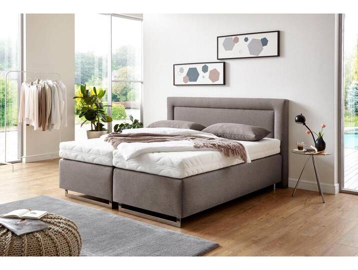 Boxspringbett, beige (feinstrukturstoff dunkelbeige), Liegefläche B/L: 180cm x 200cm, H3, 5-Zonen-Tonnentaschen-Federkernmatratze, Bezug Unterbox und Kopfteil: Feinstrukturstoff (77% Polyester, 23% Viskose), Bezug Obermatratze 100% Polyester, waschbar bis 60u00b0C, Bezug Zierkissen Feinstrukturstoff (77% Polyester, 23% Viskose), WESTFALIA SCHLAFKOMFORT, Komplettbetten, Boxspringbett, mit Zierkissen und verchromten Kufen, in diversen Ausführungen von BAUR