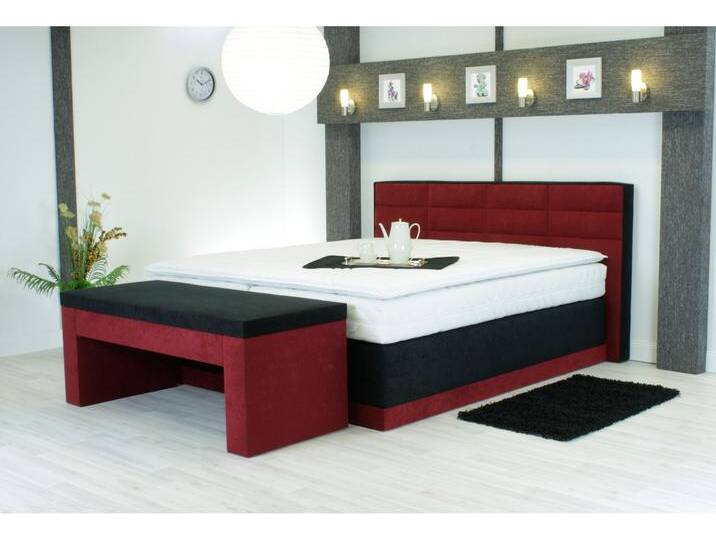 Boxspringbett, rot (bordeauxrot, schwarz), B:214cm L:216cm, Bezug von Kopfteil und seitliche Einfassung von Unterbau aus kuschelweichem und strapazierfähigem Microfaser (100% Polyester);Bezug der Obermatratze: 100% Polyester, Diolenwatte und Vlies aus 100% Polyester, WESTFALIA SCHLAFKOMFORT, Komplettbetten, Boxspringbett von BAUR