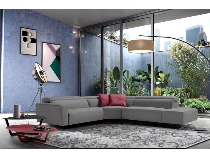 Ecksofa EGOITALIANO Stefanie-e, Designsofa der Extraklasse, bequem mit hohem Sitzkomfort , grau (zinn), B:314cm H:96cm T:284cm, LEDER BACIO hat eine weiche und wachsartige Hand mit halb undurchsichtigem Aussehen. Es handelt sich um ein Naturleder, das die ursprünglichen Eigenschaften der Lederhäute nicht verändert. Das Vorhandensein von verheilten Narben, Körnungsunterschiede, Falten, Adern, Unterschiede in den Farbtönen und andere Spuren, die die Natur auf diesen Fellen hinterlassen hat, sind ein Beweis für die absolute Echtheit und das Zeugnis ihres großen Wertes., Sofas, mit Relaxfunktion und verstellbaren Kopfteilelementen von BAUR
