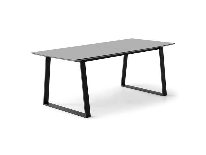 Esstisch HAMMEL FURNITURE Meza Designtisch mit Auszugsfunktion und 2 Einlegeplatten , grau (graphit, schwarz, graphit), B:210cm H:74cm T:100cm, Tischplatte: Graphit nanobehandeltes Fenix-Laminat (schwarzer Rand), Gestell: Pulverbeschichtetes schwarzes Metall, RAL9005 matt. Mit nanobehandeltem Laminat, einer matten, seidigen Oberfläche, die Fingerabdrücke abweist und langlebig und hygienisch ist., Tische, bootsförmige Tischplatte MDF,Trapez gestell, in zwei Breiten von BAUR