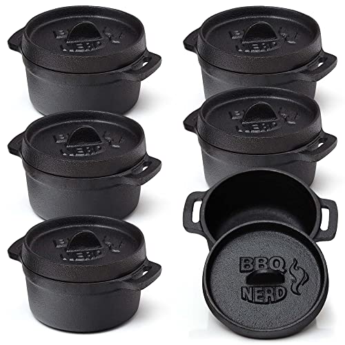 BBQ-Nerd 6er Set Mini Dutch Oven - Kleiner Gusseisentopf mit Deckel 11x5cm für Grill, Feuerstelle, Backofen, Herd - Serviertöpfe Kochtopf Schmortopf Brottopf Bräter Cocotte - Feuerfester Topf von BBQ Nerd