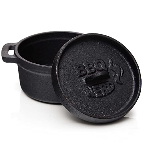 BBQ-Nerd Mini Dutch Oven - Kleiner Gusseisentopf mit Deckel 11x5cm für Grill, Feuerstelle, Backofen, Herd - Serviertopf Kochtopf Schmortopf Brottopf Bräter Cocotte - Feuerfester Topf aus Gusseisen von BBQ Nerd