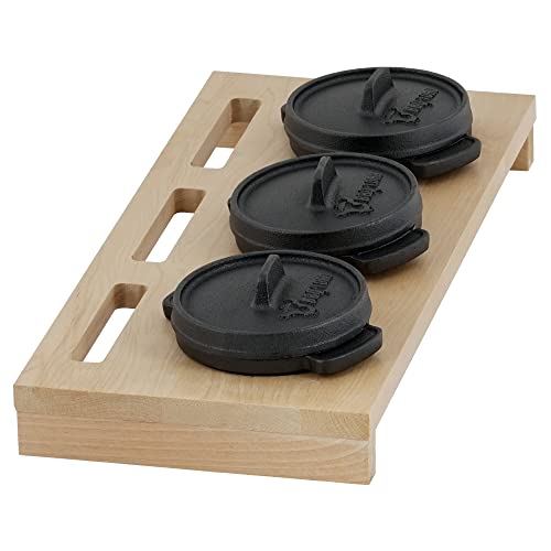 BBQ-Toro Mini Dutch Oven Set mit Holzunterlage | 3 x Ø 11 cm | Gusseisen 3er Set Serviertöpfe | Kochtopf, kleiner Bräter mit Deckel, Gusstopf | Brattopf, Backtopf, Schmortopf, Feuertopf von BBQ-Toro