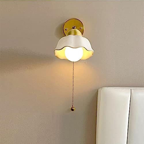 BBioss Wandleuchte für Schlafzimmer Kopfteil Weiß - Mini Kleine Wandleuchte Büro Leselampe mit Seilschalter, Traditionelle Innenkeramik Kunst Dekorative Leuchte von BBioss