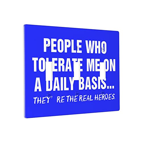 Individuelle Wandplatte "People Who Tolerate Me", Schalter-Wandplattenabdeckung, Bauernhaus-Lichtschalter-Abdeckung, Wandplatte, 3-Gang von BDIX