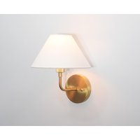 Charm Von Messing Veredelte Wand Beleuchtung Die Perfekte Lampe Für Moderne Raffinesse von BEAUTYARTLIGHTS