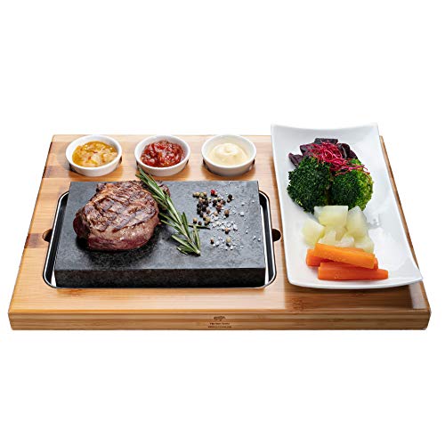 BEEFSTONE Heißer Stein Lavastein Steak-Brett Hot Stone Steingrill Set aus Bambusbrett Lavastone, Porzellan-Platte und Edelstahl Unterlegplatte, Fleisch, Fisch grillen auf heißem Stein von BEEFSTONE