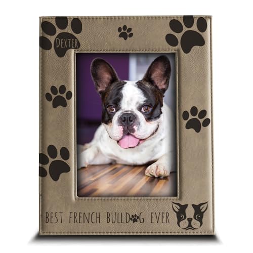 Bella Bus Bilderrahmen aus Leder mit Gravur „Best French Bulldogge“ 5" x 7" Vertical Hellbraun Bella Bus Bilderrahmen aus Leder mit Gravur „Best French Bulldogge“ 5" x 7" Vertical Hellbraun von BELLA BUSTA