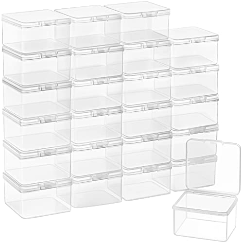 BELLE VOUS Kleine Klare Plastikbox mit Deckel Set (24 Stk) - L6,2 x B6,2 x H4 cm Boxen mit Klappdeckel – Stapelbare Acrylbox mit Deckel für Pillen, Perlen, Schmuck, Bastelartikel & Kleinteile von BELLE VOUS