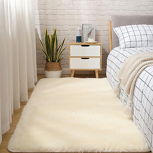 BESTORI Hochflor Teppich Wohnzimmerteppich Langflor Einfarbige Teppiche Flauschig Shaggy Schlafzimmer Bettvorleger Outdoor Carpet Beige, 160 x 250 cm von BESTORI