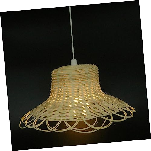 BESTYASH 1 Stück Kronleuchter Lampenschirm aus Rattan Handgefertigt Khaki Dekorativer Lampenschirm für Hängelampe Stilvoller Lichtschutz für Wohnzimmer und Schlafzimmer BESTYASH 1 Stück Kronleuchter Lampenschirm aus Rattan Handgefertigt Khaki Dekorativer Lampenschirm für Hängelampe Stilvoller Lichtschutz für Wohnzimmer und Schlafzimmer von BESTYASH