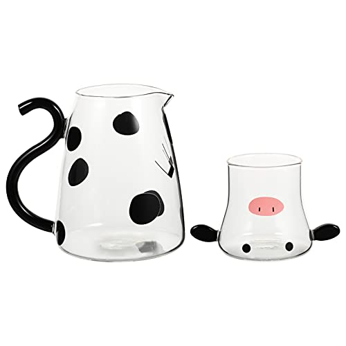 BESTonZON Glaskaraffe Milchkrug Kuh Wasserkaraffe Milchkaraffe Glaskrug mit Tasse Saftkrug Glaskanne Kühlschrank Milchkanne Teekanne Kaffeekanne Juice Karaffe für Wasser Saft 550ml von BESTonZON