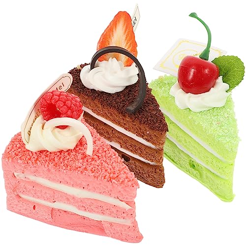 BESTonZON 3st Simulation Kuchenmodell Realistische Essensrequisiten Dreieckige Kuchenstücke Künstlicher Mousse-Kuchen Gefälschte Dekorative Kuchen Künstliche Kuchenstütze Lebensmittel von BESTonZON