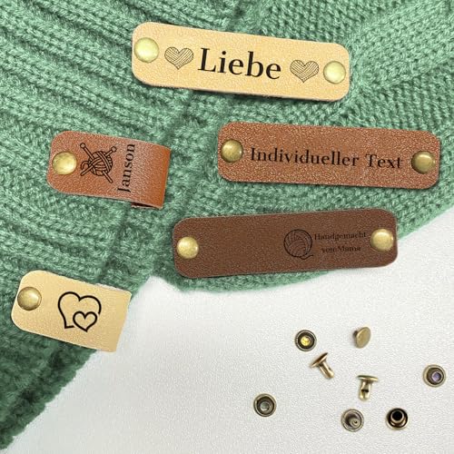 10 Stück Personalisierte Leder Handgemachte Etiketten mit Nieten,Benutzerdefinierte Namensschilder für Stricken,DIY Handgemachte Etiketten für Häkeln Kleidung Hüte Schals Handschuhe von BEXOA