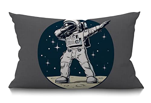 Weltraum-Kissenbezug, 30 x 50 cm, lustiger Astronaut auf dem Universum, Planeten, Mond mit Sternen, gepunktet, rechteckig, Kissenbezüge aus Baumwolle, Leinen, für Bett, Sofa, 30 x 50 cm Weltraum-Kissenbezug, 30 x 50 cm, lustiger Astronaut auf dem Universum, Planeten, Mond mit Sternen, gepunktet, rechteckig, Kissenbezüge aus Baumwolle, Leinen, für Bett, Sofa, 30 x 50 cm von BGBDEIA