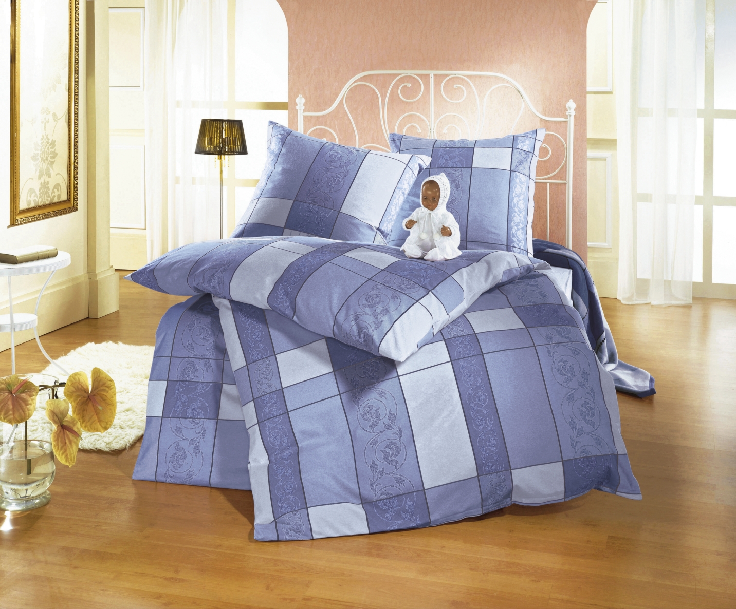 Bettwäsche-Garnitur in 2 hochwertigen, bügelleichten Qualitäten, Größe 112 (80/80 cm + 135/200 cm), Qualität Mako-Satin, Blau von BIERBAUM