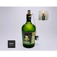 Rum-Öllampe "Botucal" | Handgemachte Öllampe Aus Botucal-Flaschen Upcycling Handgemacht Individuell Geschenk Deko H23cm - 0, 7L Rum-Öllampe "Botucal" | Handgemachte Öllampe Aus Botucal-Flaschen Upcycling Handgemacht Individuell Geschenk Deko H23cm - 0, 7L von BIERZEUG