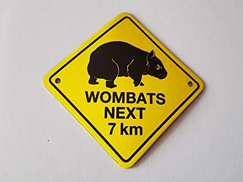 BIGYAK Blechschild Wombats Next 7 Km Outback Schild 30,5 x 30,5 cm von BIGYAK