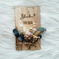 Holzklötzchen Brettchen Mit Trockenblumen Und Spruch Zu Verschiedenen Anlässen Einzug, Blümchen Für Dich, Frohe Ostern, Schutzengel Holzklötzchen Brettchen Mit Trockenblumen Und Spruch Zu Verschiedenen Anlässen Einzug, Blümchen Für Dich, Frohe Ostern, Schutzengel von BKDesignmitHerz