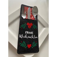 Bestecktasche Frohe Weihnachten - Besteckhalter Aus Filz Personalisierung Möglich Herz Und Schleife Mit Mistelzweig Tischset von BKLIEBE