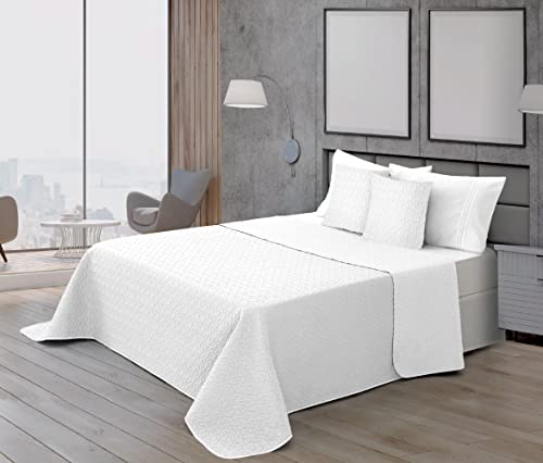 Belum | Bouti-Tagesdecke Microsatin, 100 g, Weiß, für 90 cm Bett (190 x 270 cm), extra weiche Tagesdecke für Frühling, Sommer, Herbst und Winter von BL BELUM