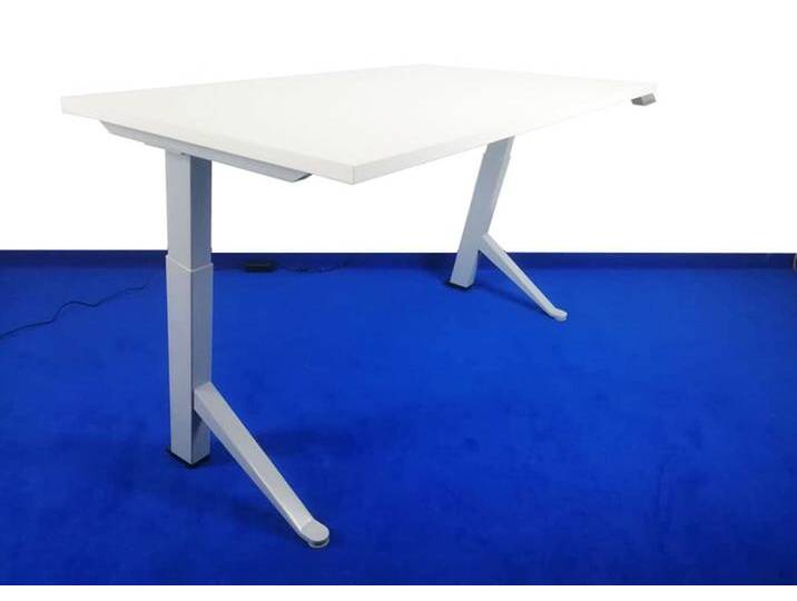 Bürotisch Schreibtisch elektrisch höhenverstellbar GPS Design universal Auswahl Farbe Form Größe von BLA-Büro-Liebt-Ausstattung