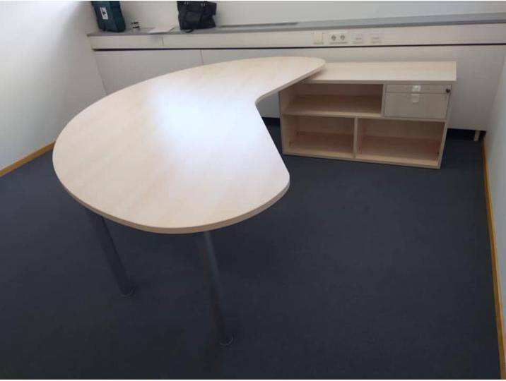 Chefbürotisch Chefschreibtisch Kombination Pendo Anakonda Big Regal-Sideboard Auswahl Farbe Optionen Chefbürotisch Chefschreibtisch Kombination Pendo Anakonda Big Regal-Sideboard Auswahl Farbe Optionen von BLA-Büro-Liebt-Ausstattung