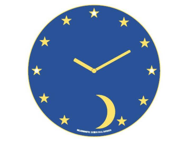 moderne Wanduhr Rexite Milano Appuntamento Europa Flagge Sterne von BLA-Büro-Liebt-Ausstattung