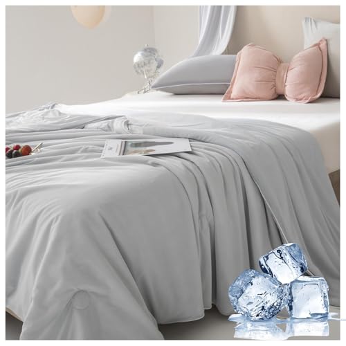 BLGVGKLPNT Kühldecke Leichte Kühlende Decke - Doppelseitige Sommerdecke Dünne Selbstkühlende Decke Sommer Cooling Blanket zum Schlafen Kühlere Faser Sommerkühldecke Bettdecke Ohne (Grau,150x200cm) BLGVGKLPNT Kühldecke Leichte Kühlende Decke - Doppelseitige Sommerdecke Dünne Selbstkühlende Decke Sommer Cooling Blanket zum Schlafen Kühlere Faser Sommerkühldecke Bettdecke Ohne (Grau,150x200cm) von BLGVGKLPNT
