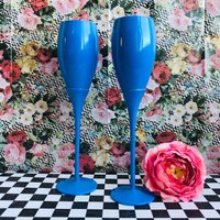Paar Blaue Champagner-Plättchen Vintage Versilbert Von Bmc Design Lebensmittelecht Power Emaille, Etwas Altes Blaues von BMCVintageDesign