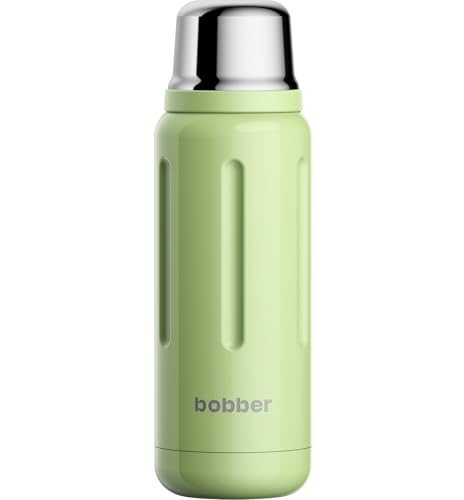 BOBBER 750 ml Thermoflasche für heiße und kalte Getränke - Edelstahl isolierte Wasserflasche mit Schraubverschluss, hält 36 Stunden heiß - BPA-frei, spülmaschinenfeste Thermoflasche (Grün) von BOBBER