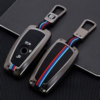 1 confezione di accessori per auto in lega di zinco + portachiavi in silicone morbido fluorescente per BMW Serie 1 3 5 F10 11 20 25 30 31 34 G20 30 1 confezione di accessori per auto in lega di zinco + portachiavi in silicone morbido fluorescente per BMW Serie 1 3 5 F10 11 20 25 30 31 34 G20 30 von BOED