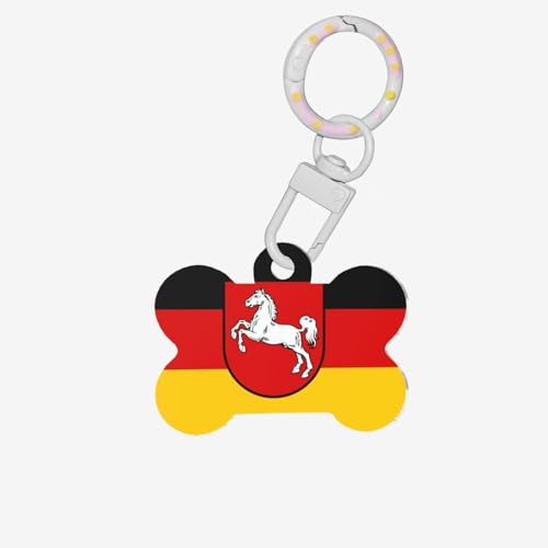 Haustiermarken für Hunde und Katzen, Flagge Niedersachsens, personalisierbar, geeignet für Spaziergänge und Outdoor-Aktivitäten Haustiermarken für Hunde und Katzen, Flagge Niedersachsens, personalisierbar, geeignet für Spaziergänge und Outdoor-Aktivitäten von BOXILTD