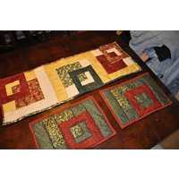 Weihnachtlicher Tischläufer Und Tischsets von BQQUILTS