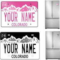Personalisierter Magnet Benutzerdefinierter Name Colorado State Pink Blackout Holiday 2021 Nummernschild Quadrat Kühlschrank von BRGiftShop