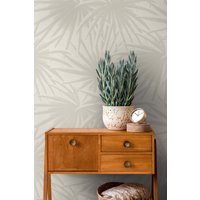 Palmen Tapete in Weiß Grau | Dschungel Vliestapete Im Floralen Stil Mustertapete Wohnzimmer Schlafzimmer Küche Badezimmer 10, 05M X 0, 53M von BRICOFLOR