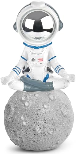 BRUBAKER Dekofigur Astronaut im Schneidersitz auf dem Mond - 18 cm Weltraum Figur mit verchromtem Helm - Handbemalte Moderne Sukhasana Statue - Astronautin Yoga - Weiß und Silber von BRUBAKER