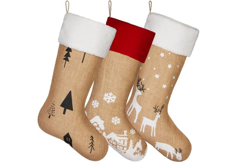 BRUBAKER Nikolausstiefel 3er Set Weihnachtsstrümpfe zum Befüllen und Aufhängen (Weihnachtssocken aus Jute in festlichen Designs, 3 St., Weihnachtsdeko), 52 cm große Nikolausstrümpfe für Weihnachten und Nikolaus von BRUBAKER
