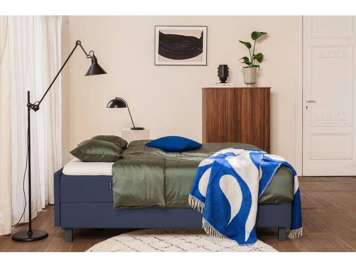 BRUNO Boxspringbett Premium 200x200cm in Blau Matratzen-Härtegrad: Links H3 / Rechts H3 mehrfach ausgezeichnet in Design & Qualität von BRUNO