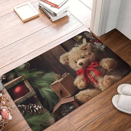 BSCKKDMN Fußmatte mit Weihnachtsbaumzweig, Bärenpuppe, für drinnen und draußen, rutschfest, saugfähig, waschbar, Flanell-Badematte, rutschfeste Bodenmatten für Küche, Veranda, Büro, 40,6 x 61 cm BSCKKDMN Fußmatte mit Weihnachtsbaumzweig, Bärenpuppe, für drinnen und draußen, rutschfest, saugfähig, waschbar, Flanell-Badematte, rutschfeste Bodenmatten für Küche, Veranda, Büro, 40,6 x 61 cm von BSCKKDMN