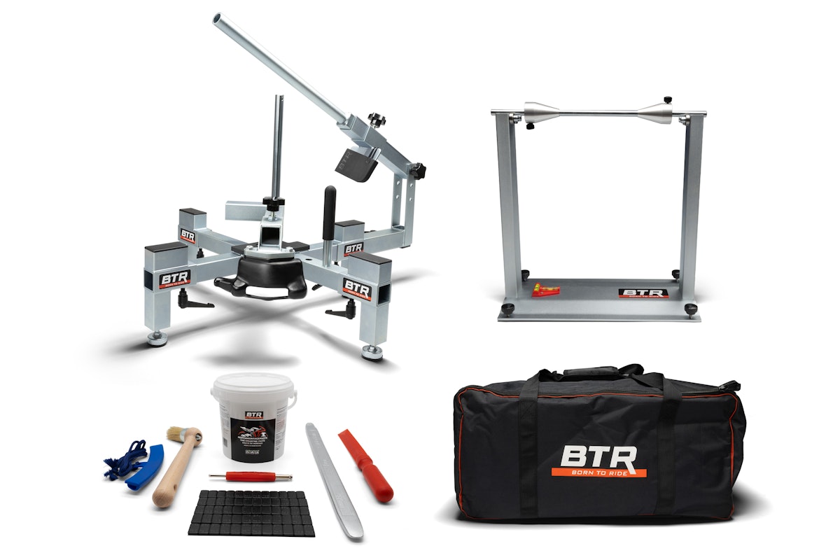 BTR Reifenmontiergerät EVO2 PRO® mit Wuchtbock, Starterpaket und Tasche Schwarz BTR Wuchtbock Paste von BTR