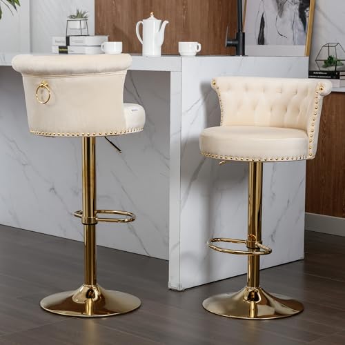 BTYJLEBE Barhocker 2er Set Höhenverstellbar Samt Barstuhl mit Rückenlehne Fußstütze 360° Drehbar Küchenhocker Dickes Kissen Tresenhocker Nagelkopfbesatz Bistrohocker Metallfuß Esshocker Beige von BTYJLEBE