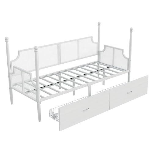 BTYJLEBE Metallbett 90x200cm, Tagesbett, Bettgestell mit 2 Schubladen und Stauraum Netzrückenlehne und Armlehnen im Vintage Stil Umgeben von Hoher Säulenstütze Sofabett für Wohn und Schlafzimmer, Weiß BTYJLEBE Metallbett 90x200cm, Tagesbett, Bettgestell mit 2 Schubladen und Stauraum Netzrückenlehne und Armlehnen im Vintage Stil Umgeben von Hoher Säulenstütze Sofabett für Wohn und Schlafzimmer, Weiß von BTYJLEBE