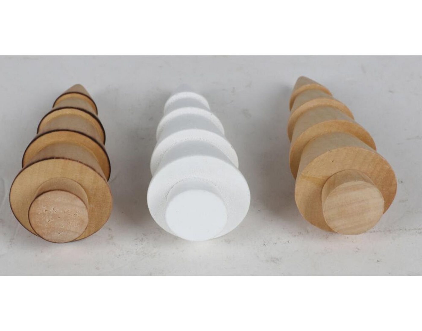 BURI Dekofigur 36x BURI Weihnachtsbaum Holz Dekoration Christmas Figuren Fenster von BURI