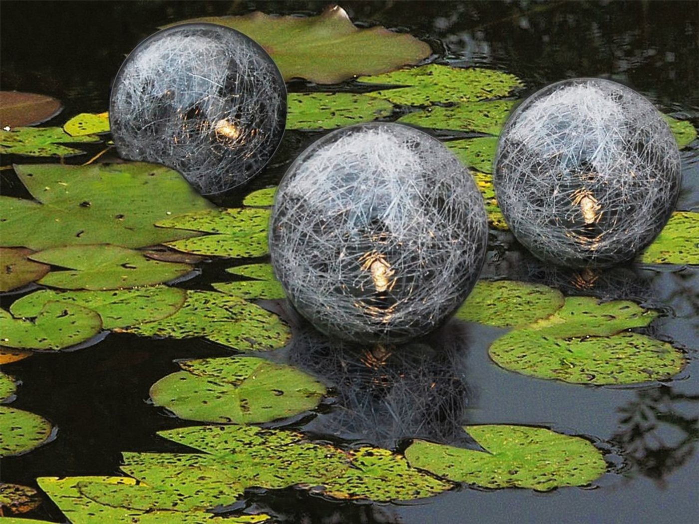 BURI Gartenleuchte Schwimmende LED Solar Glaskugeln 3er-Set Teichdeko Gartendeko Schwimmk von BURI